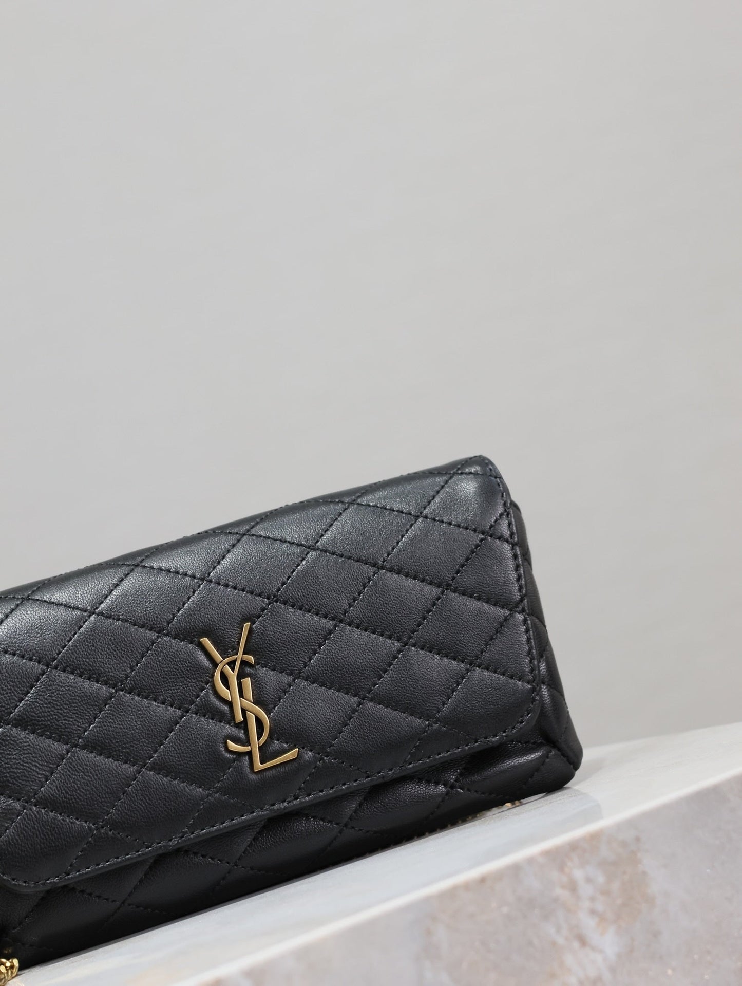 Dragons Bags - Premium Luxury Goods and Accessories - AFFORDABLE LUXURY BAGS - 6010