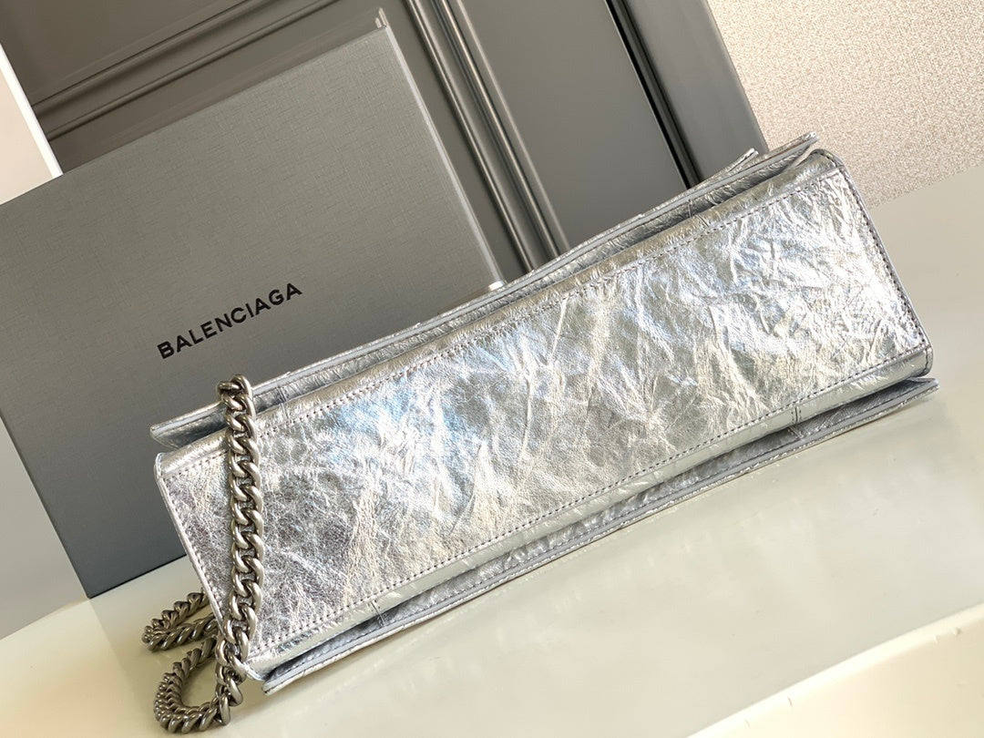 new-luxury-designer-bags-nm24194