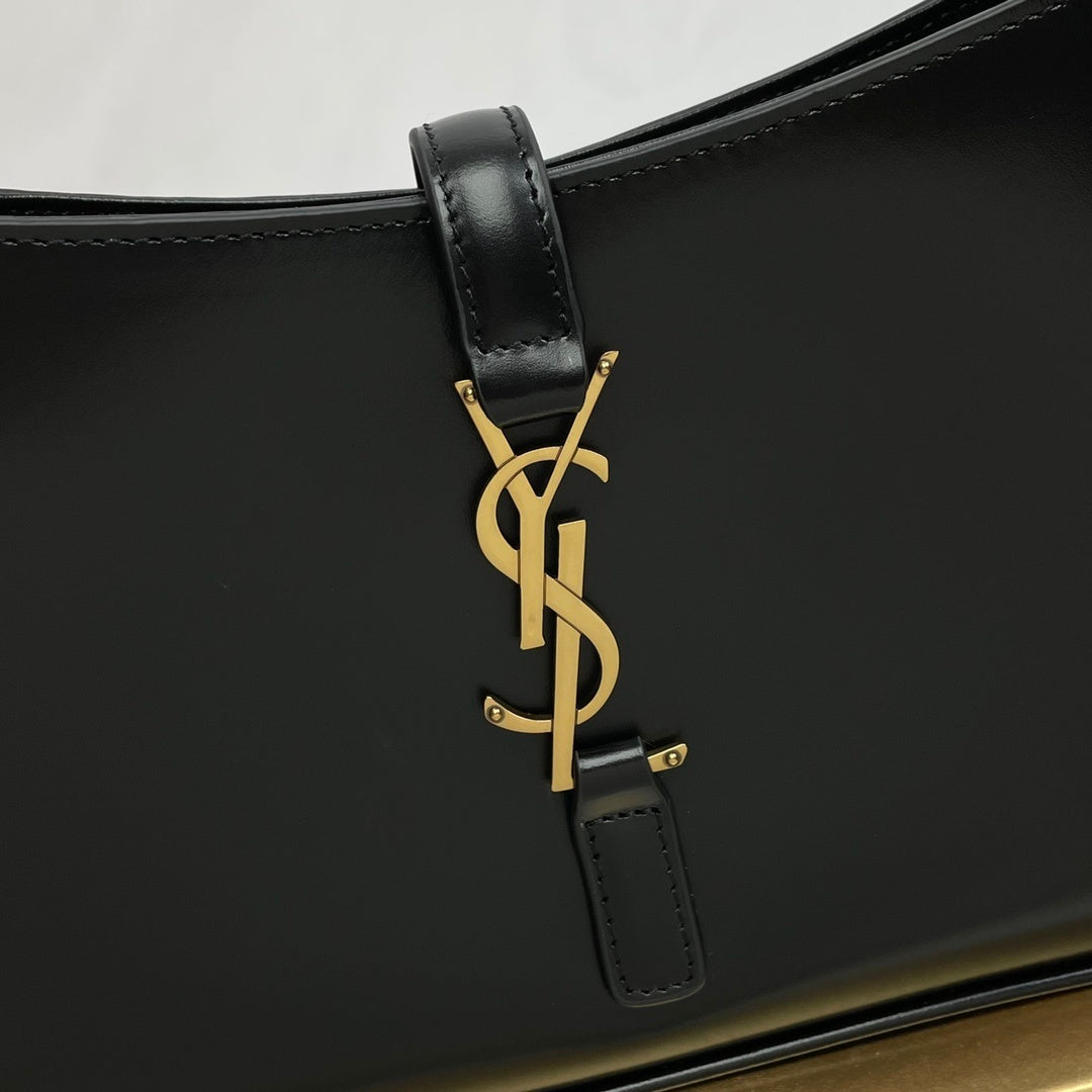 Dragons Bags - High-Quality Designer Products for You - AFFORDABLE LUXURY BAGS - 5727