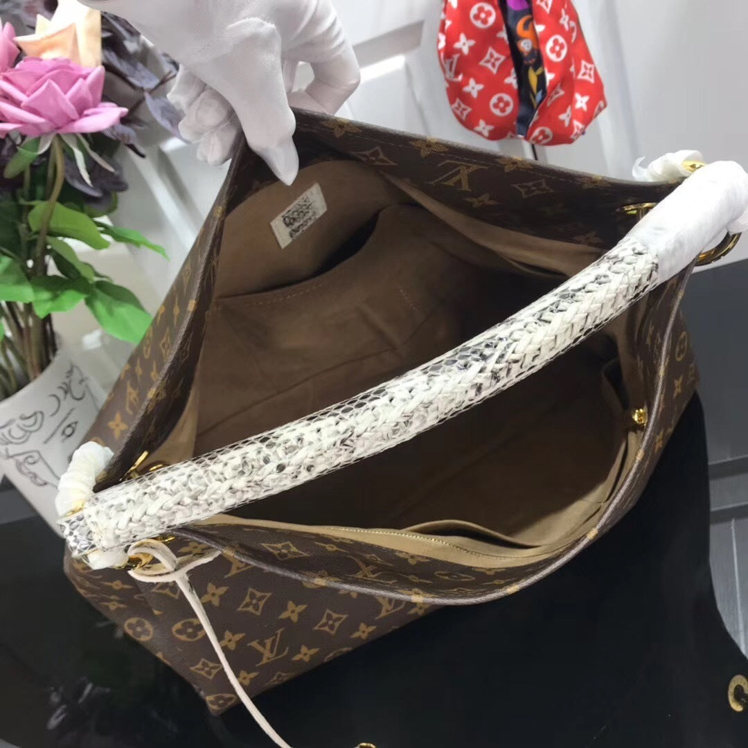 Dragons Bags - Premium Luxury Goods and Accessories - AFFORDABLE LUXURY BAGS - 3922