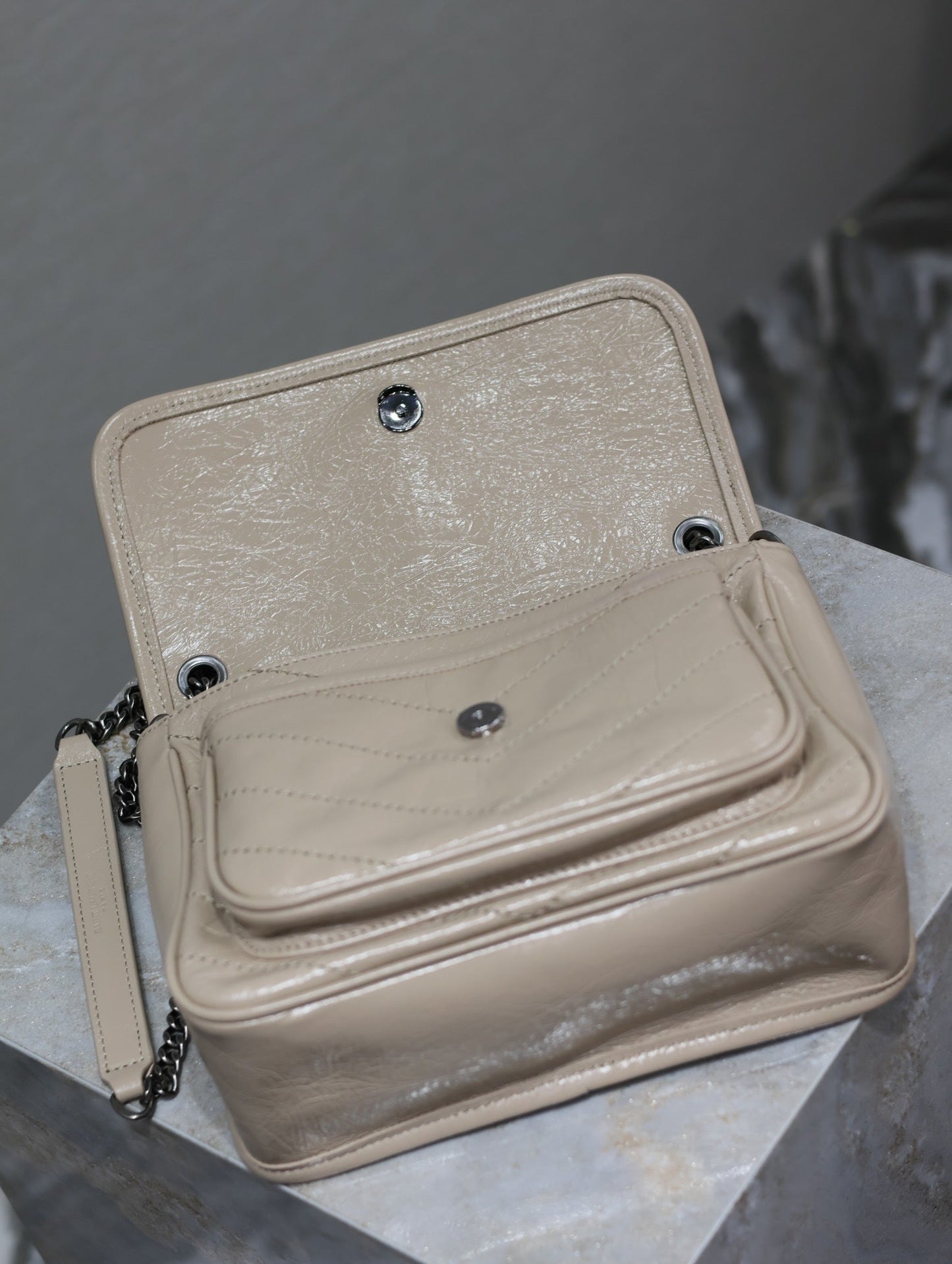 Dragons Bags - DESIGNER BAGS FOR WOMEN - AFFORDABLE LUXURY BAGS - 5988