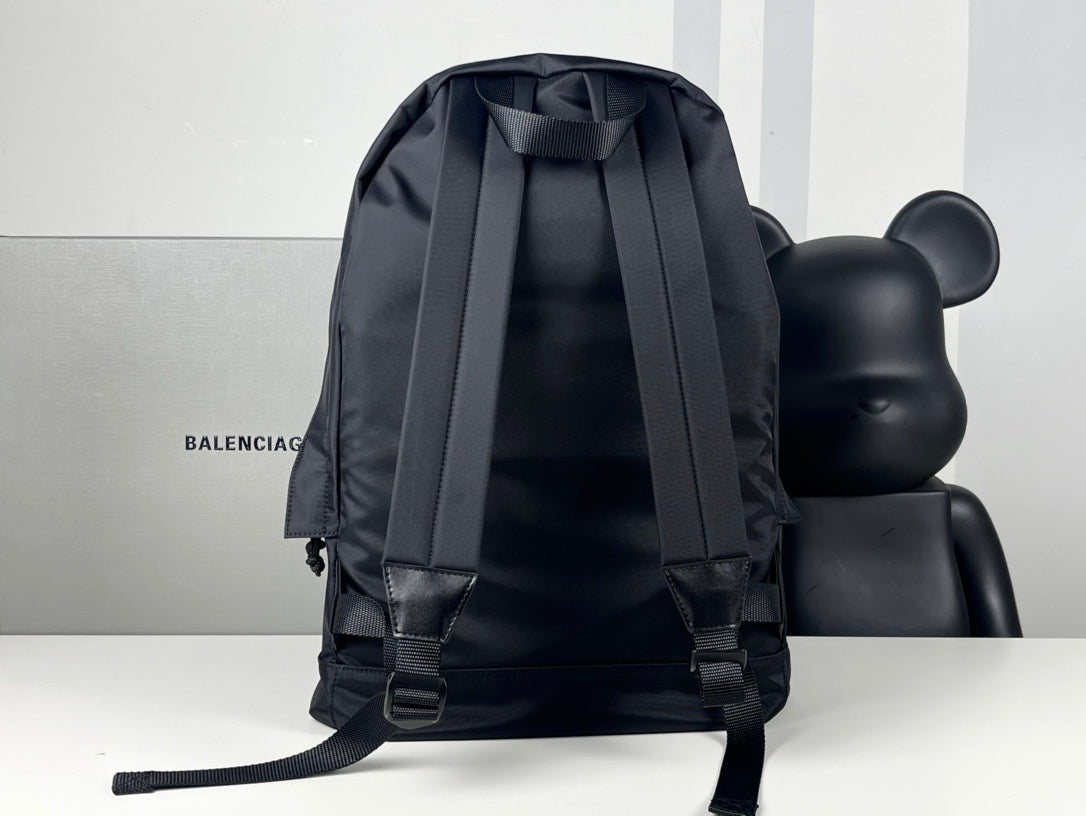 new-luxury-designer-bags-nm24363