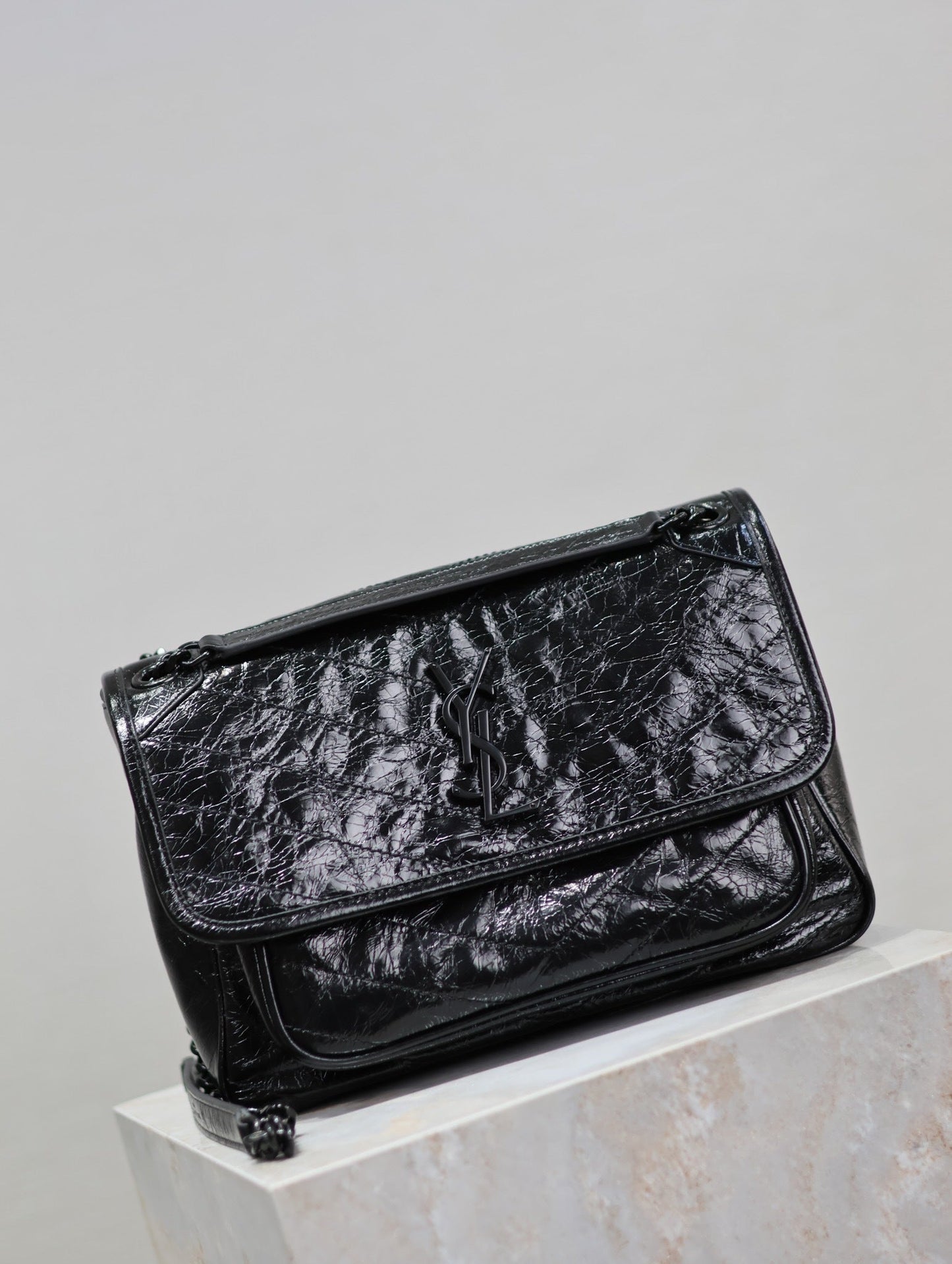 Dragons Bags - High-Quality Designer Products for You - AFFORDABLE LUXURY BAGS - 5979