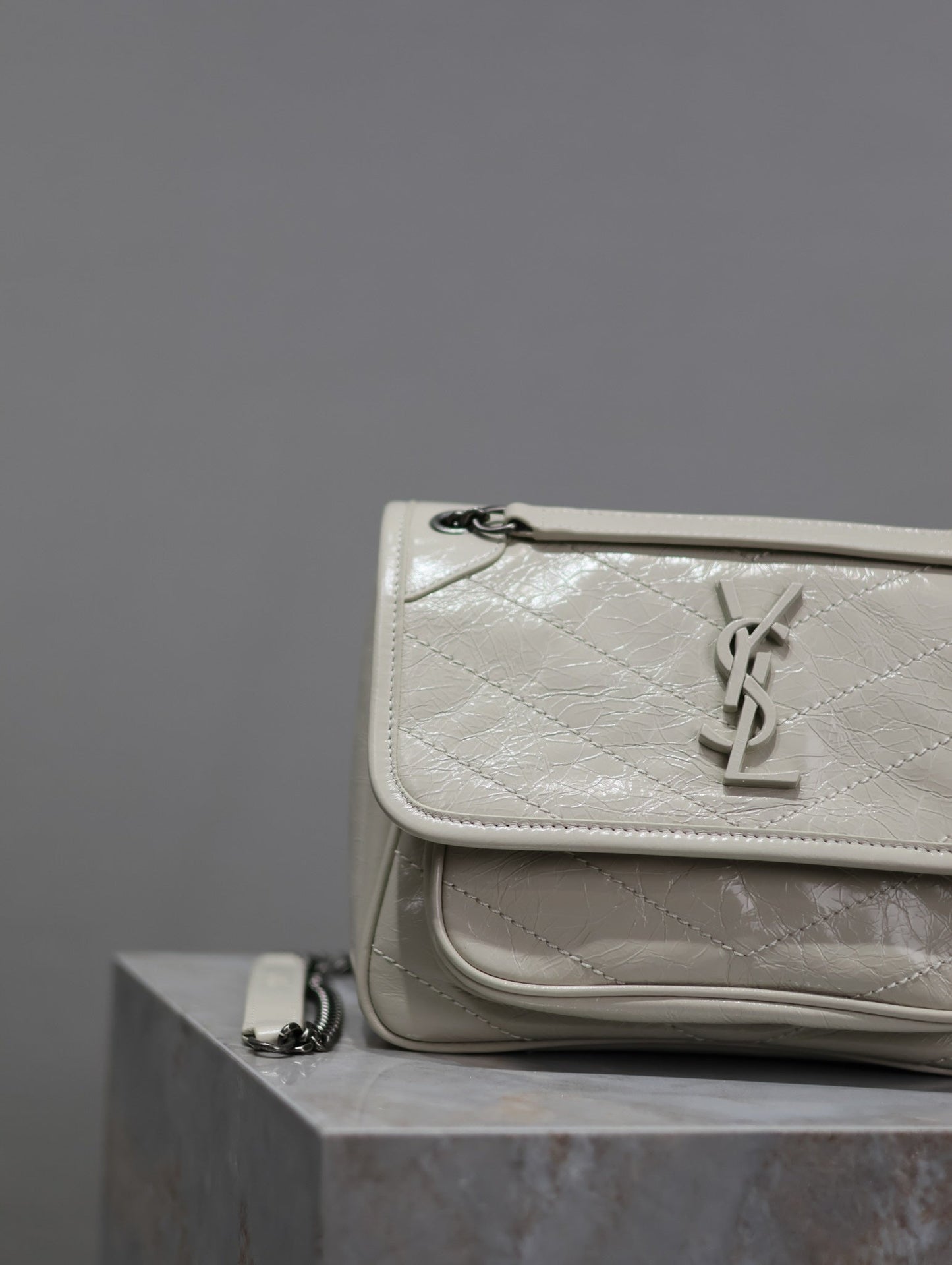 Dragons Bags - Best High-End Brands in One Place - AFFORDABLE LUXURY BAGS - 5981