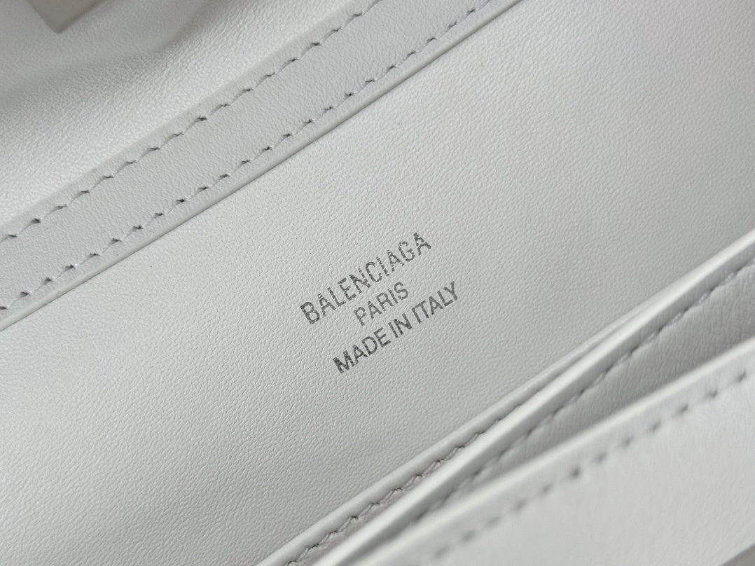 new-luxury-designer-bags-nm25111