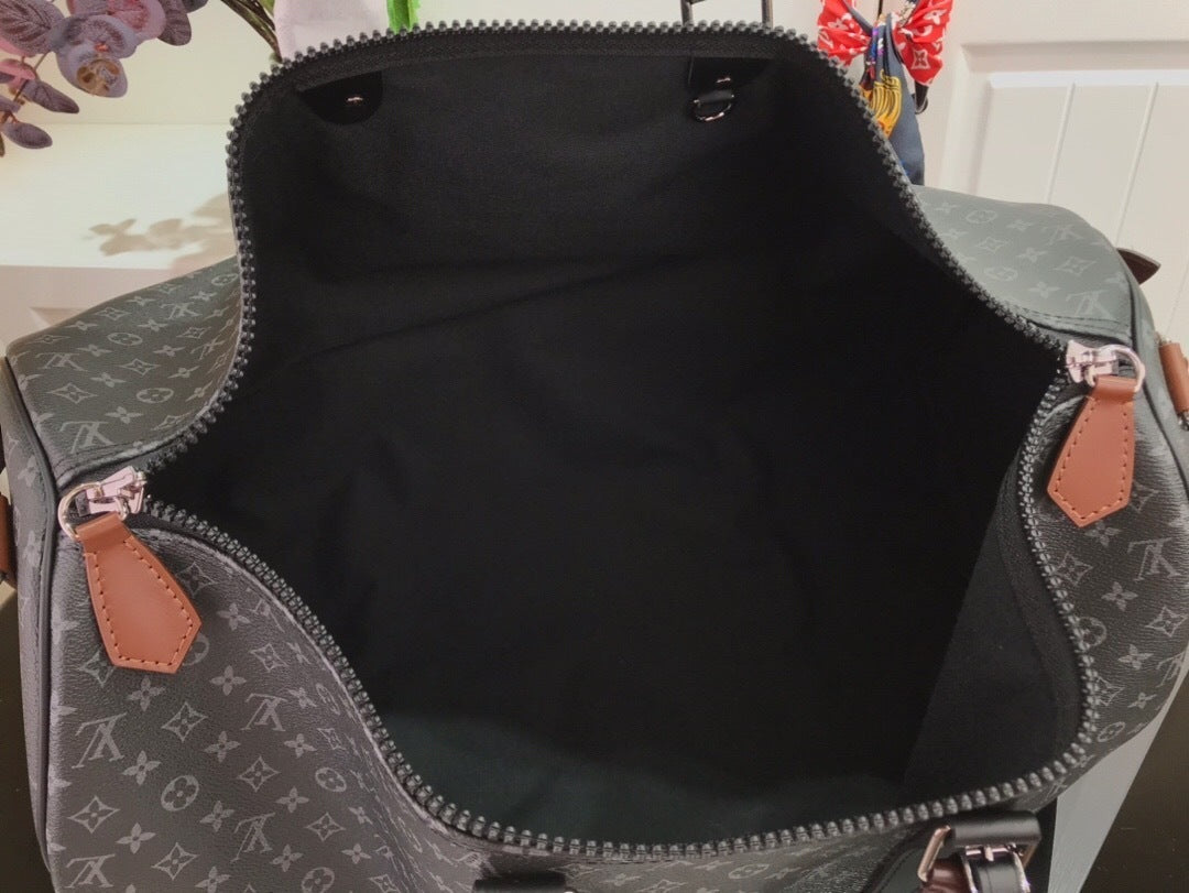 new-luxury-designer-bags-nm22076