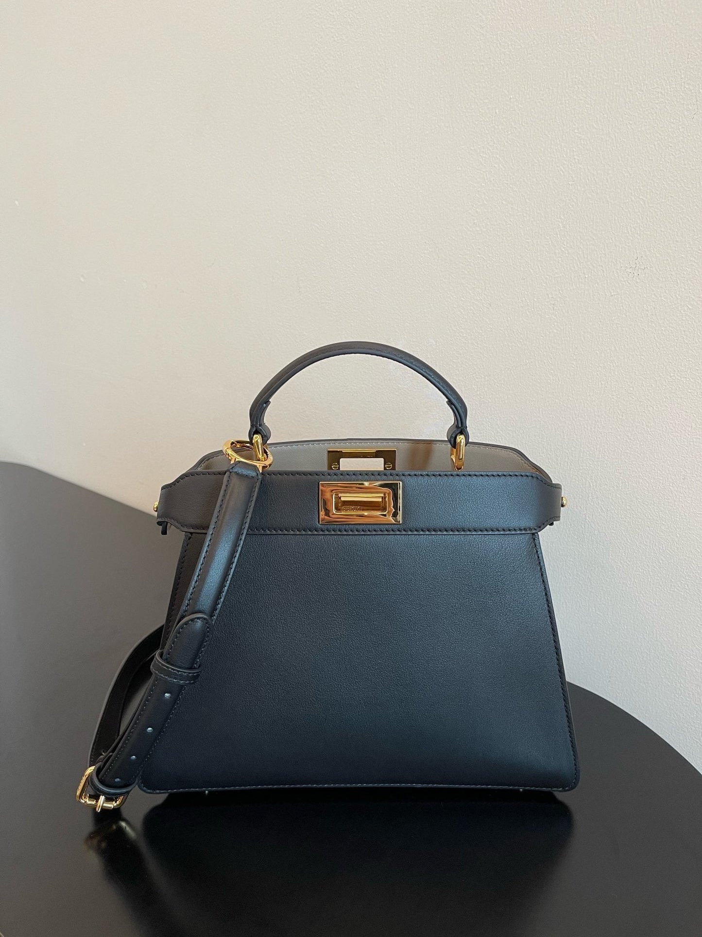 Dragons Bags - DESIGNER BAGS FOR WOMEN - AFFORDABLE LUXURY BAGS - 19143