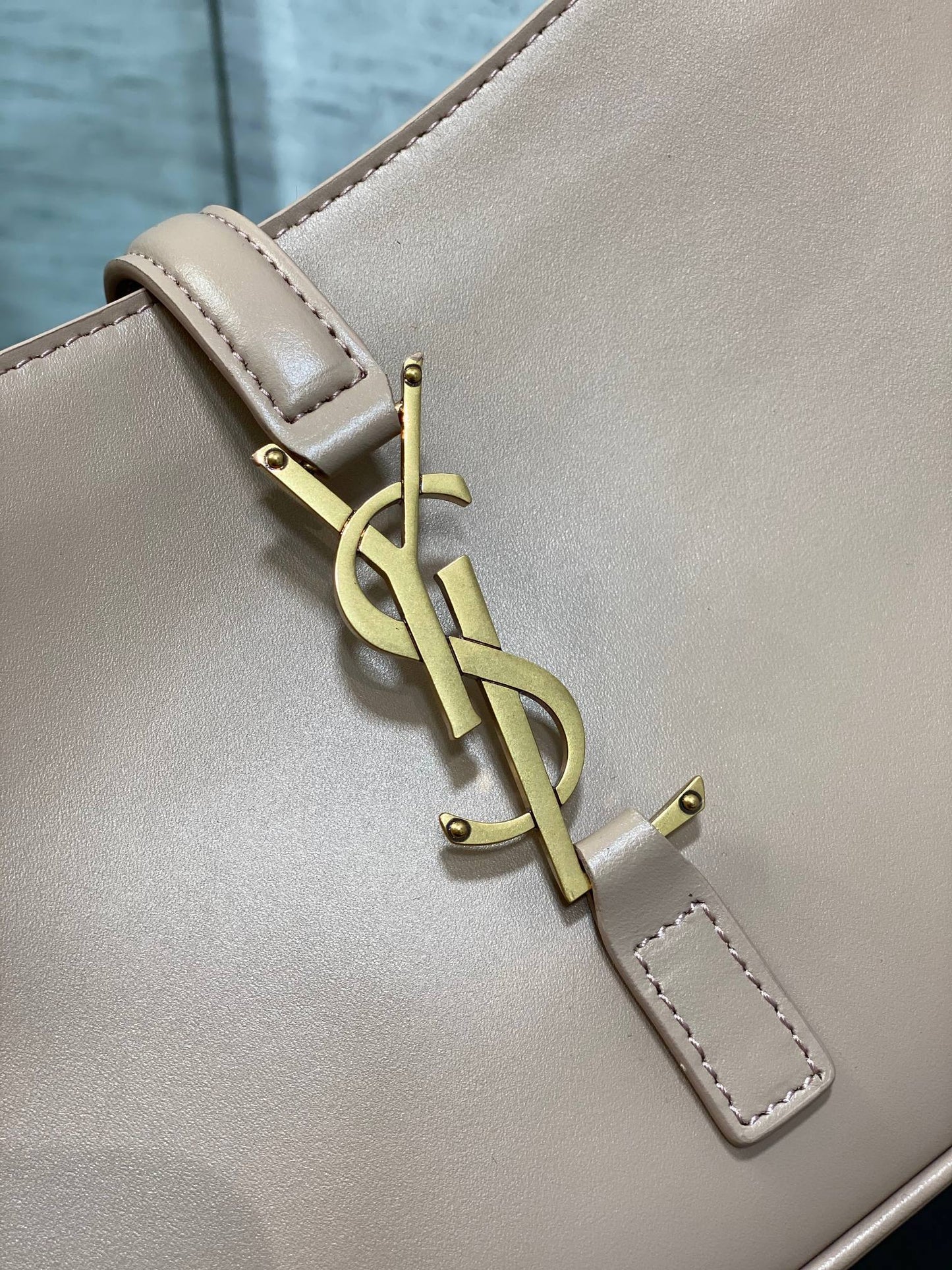 Dragons Bags - High-Quality Designer Products for You - AFFORDABLE LUXURY BAGS - 5895