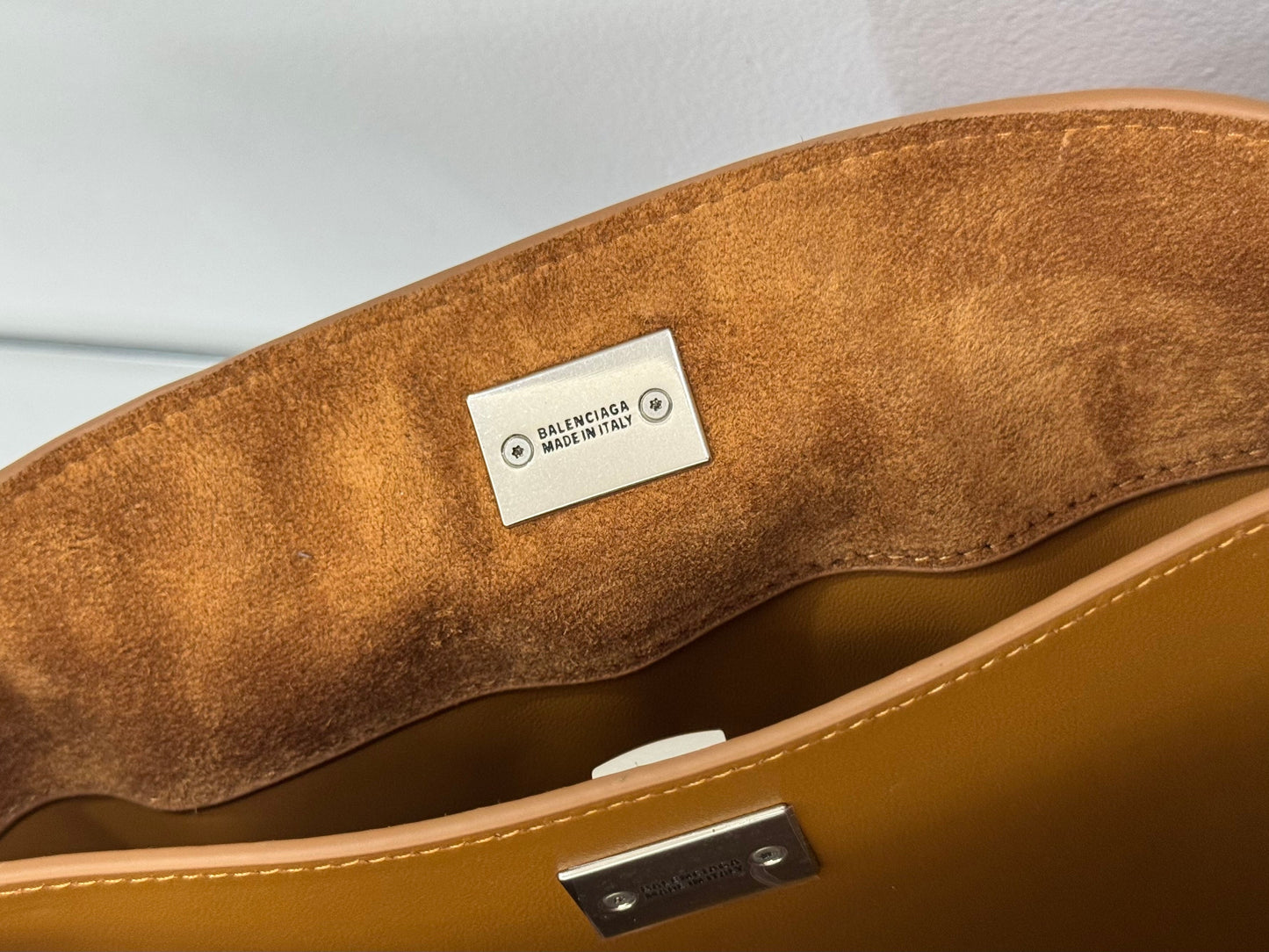 new-luxury-designer-bags-nm24634