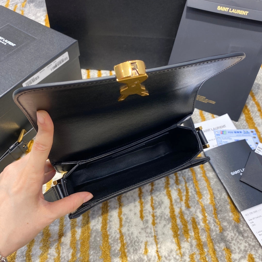 Dragons Bags - Best High-End Brands in One Place - AFFORDABLE LUXURY BAGS - 5813