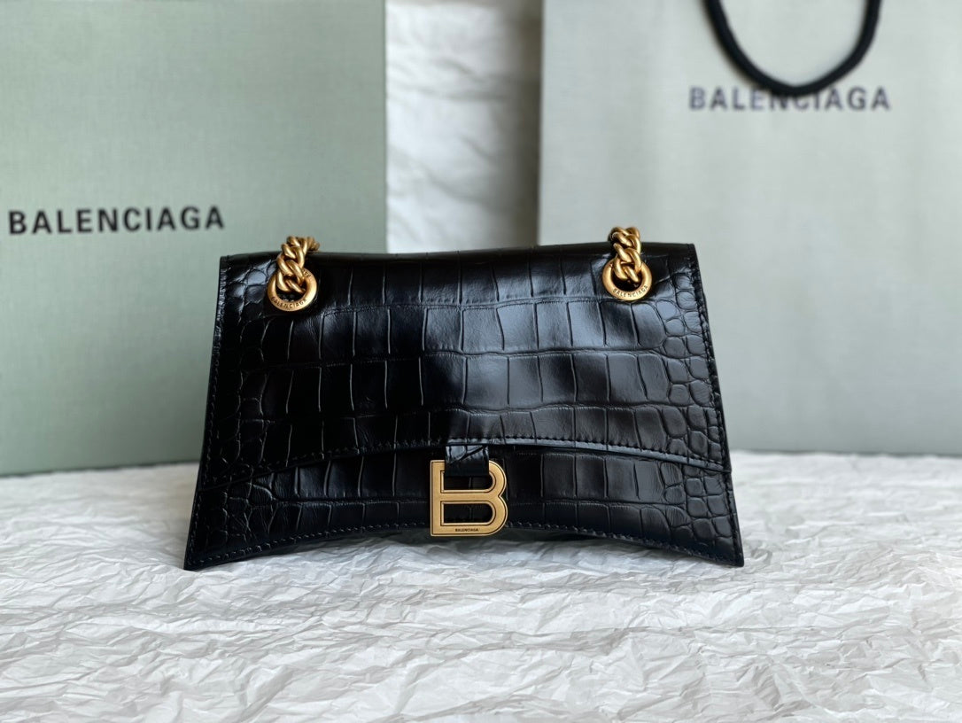 new-luxury-designer-bags-nm24539