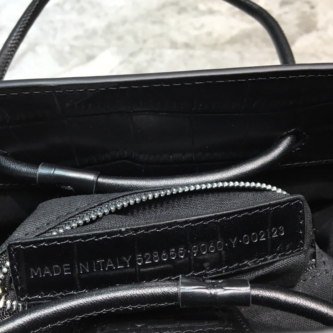 new-designer-premium-bags-nm24486