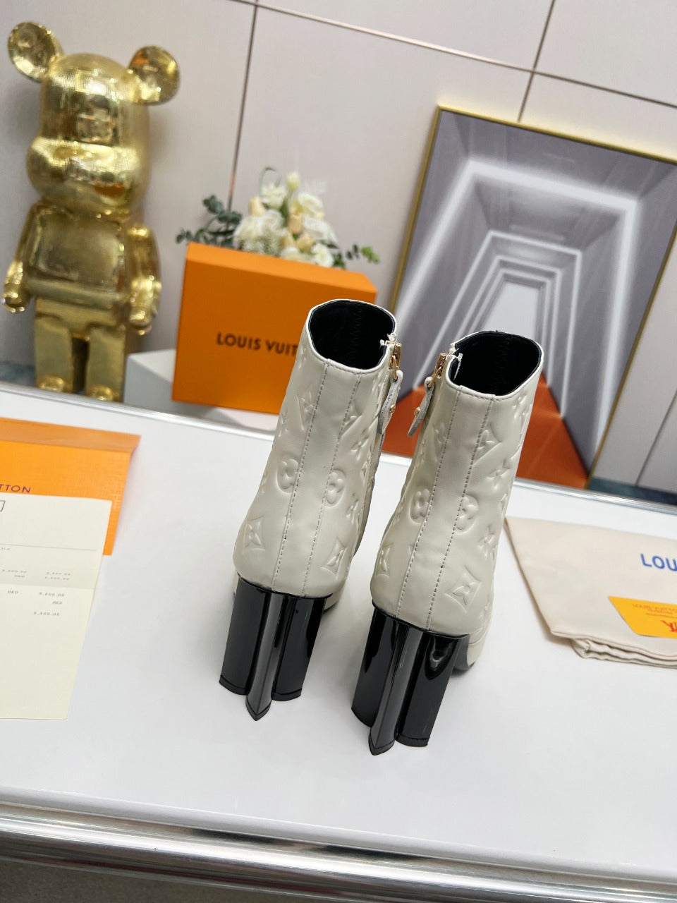nmb SILHOUETTE ANKLE BOOT WHITE