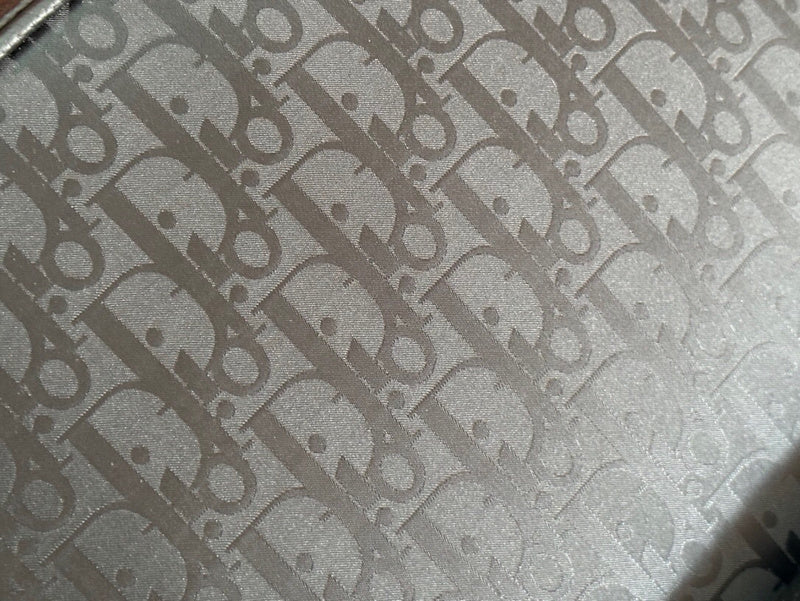 Dragons Bags Detail