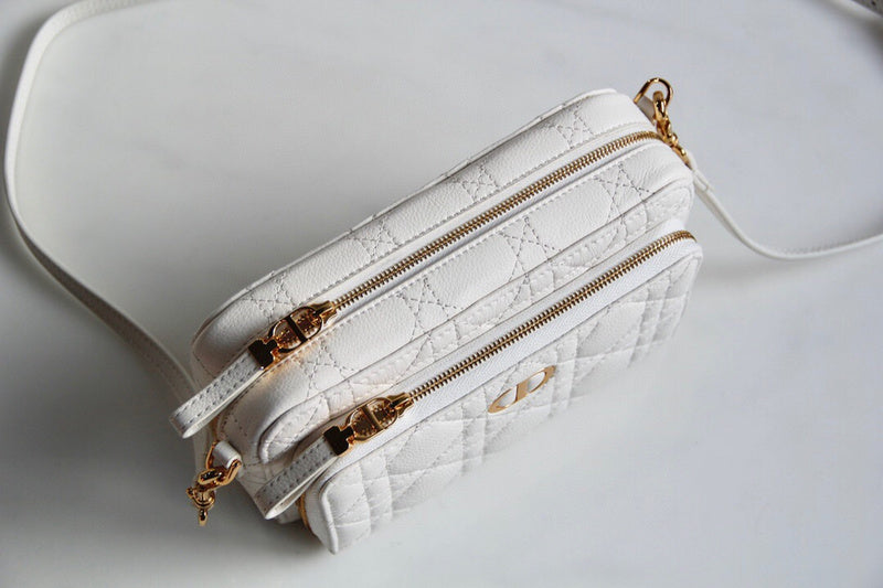 Dragons Bags Detail