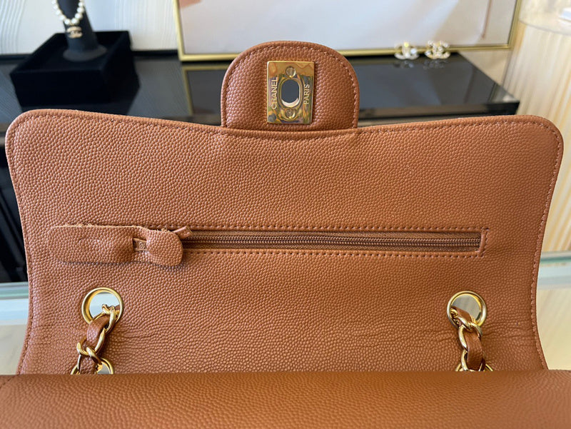 Dragons Bags Detail