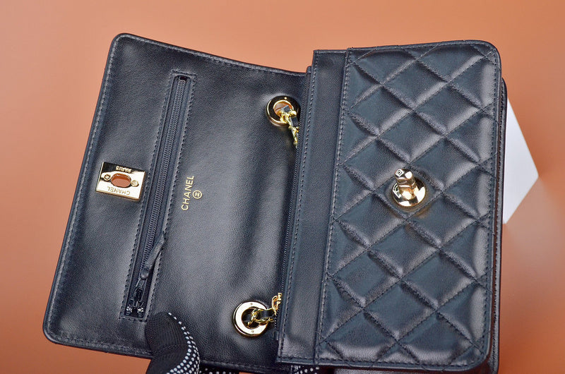 Dragons Bags Detail