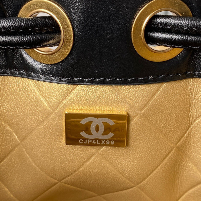 Dragons Bags Detail