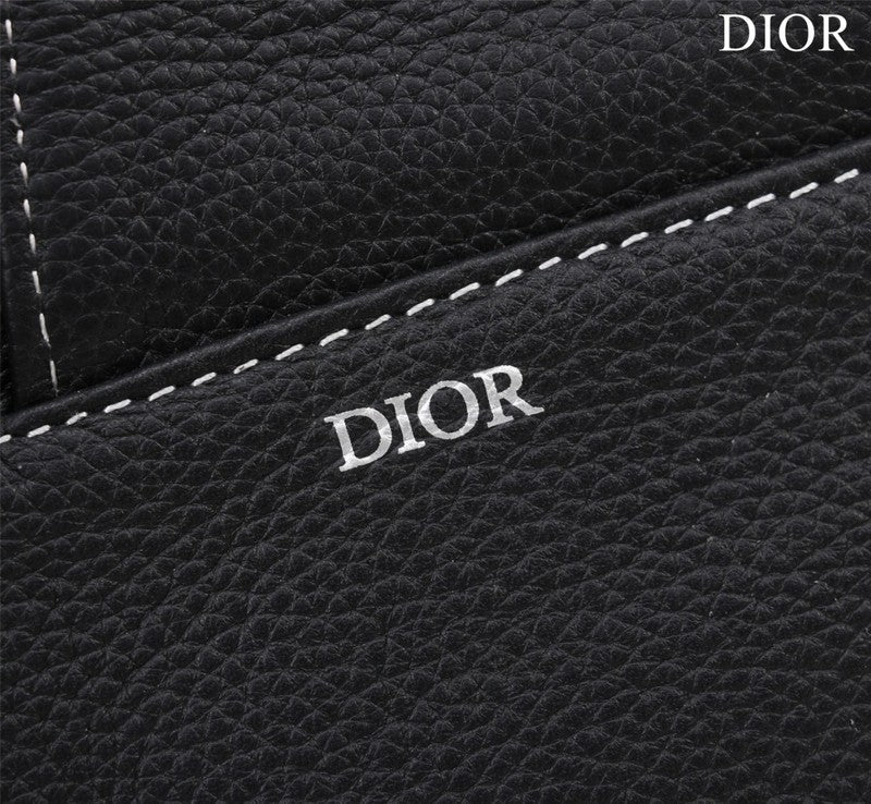Dragons Bags Detail
