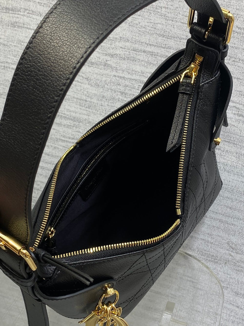 Dragons BagsDiorn Luxury Bag --116077