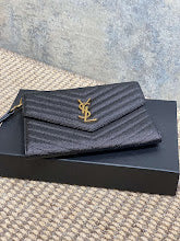new-luxury-designer-bags-nm3130