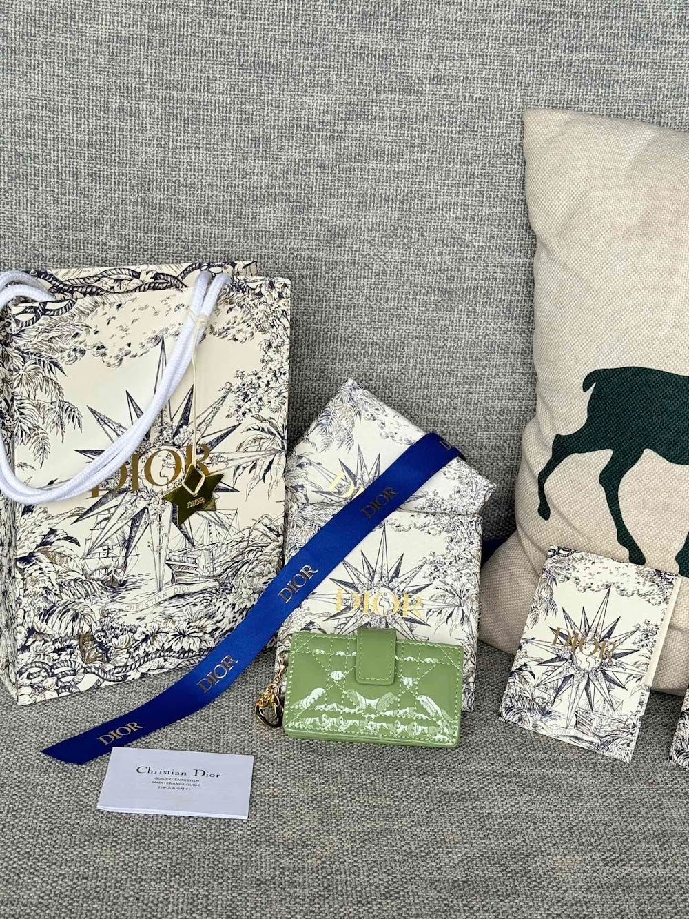 Dragons BagsDiorn Luxury Bag --114600