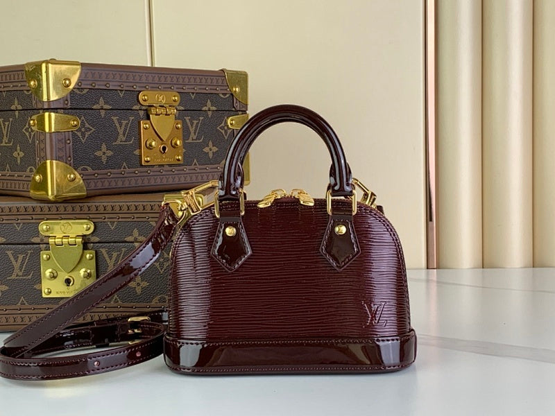 Dragons Bags ln Luxury Bag --68974