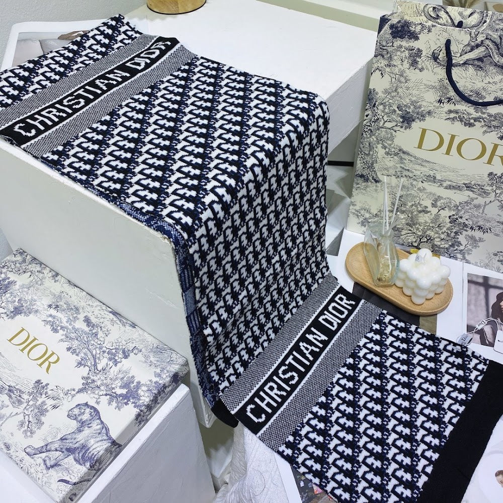 Dragons Bags Premium Designer Scarf --98785