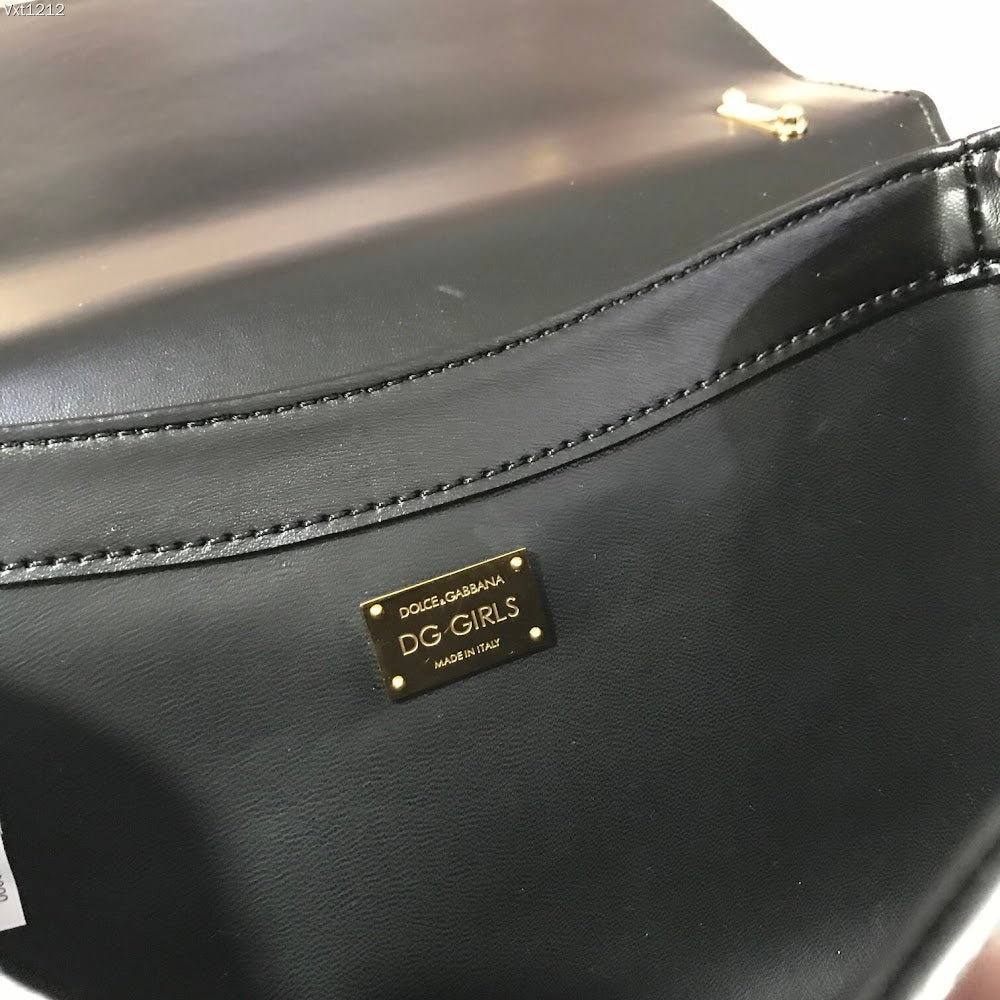 new-luxury-designer-bags-nm16968