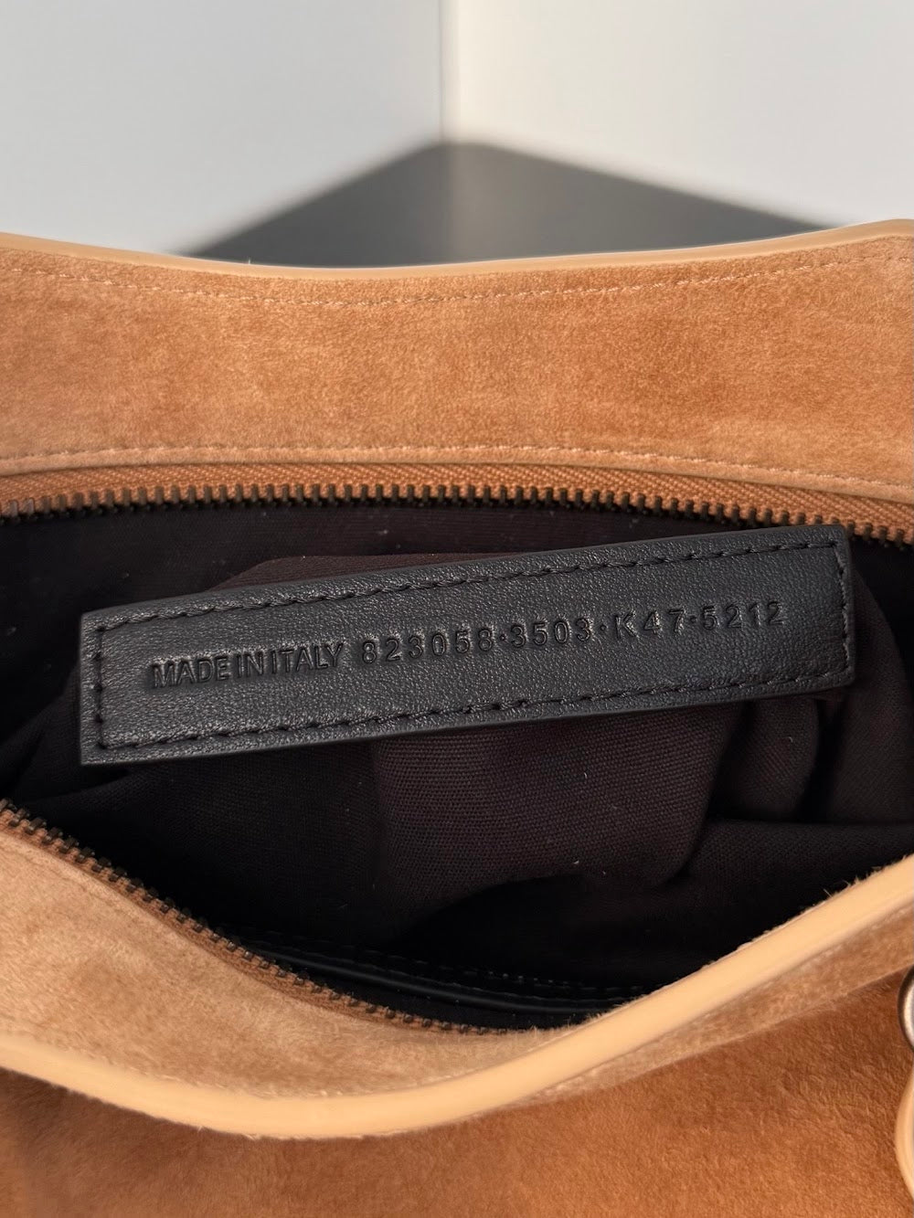 Dragons Bags Balenciaga Luxury Bag --111523