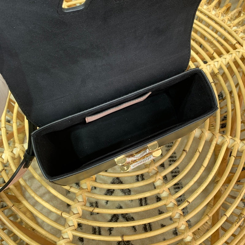 Dragons Bags ln Luxury Bag --66560