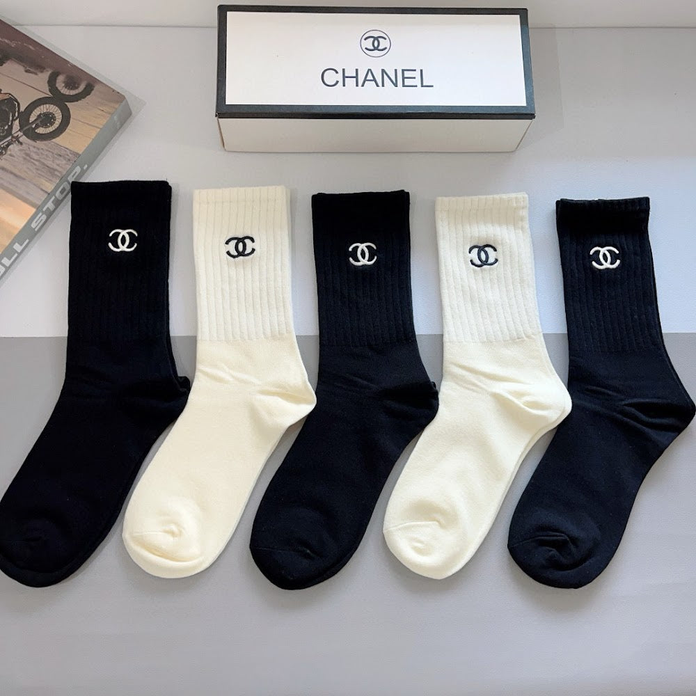 Dragons Bags Premium Luxury Socks --98211