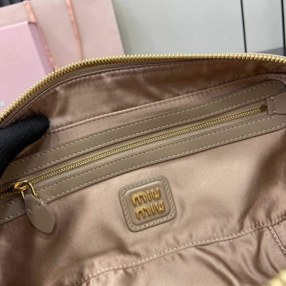 Dragons Bags Miun Miun Luxury Bag --122190