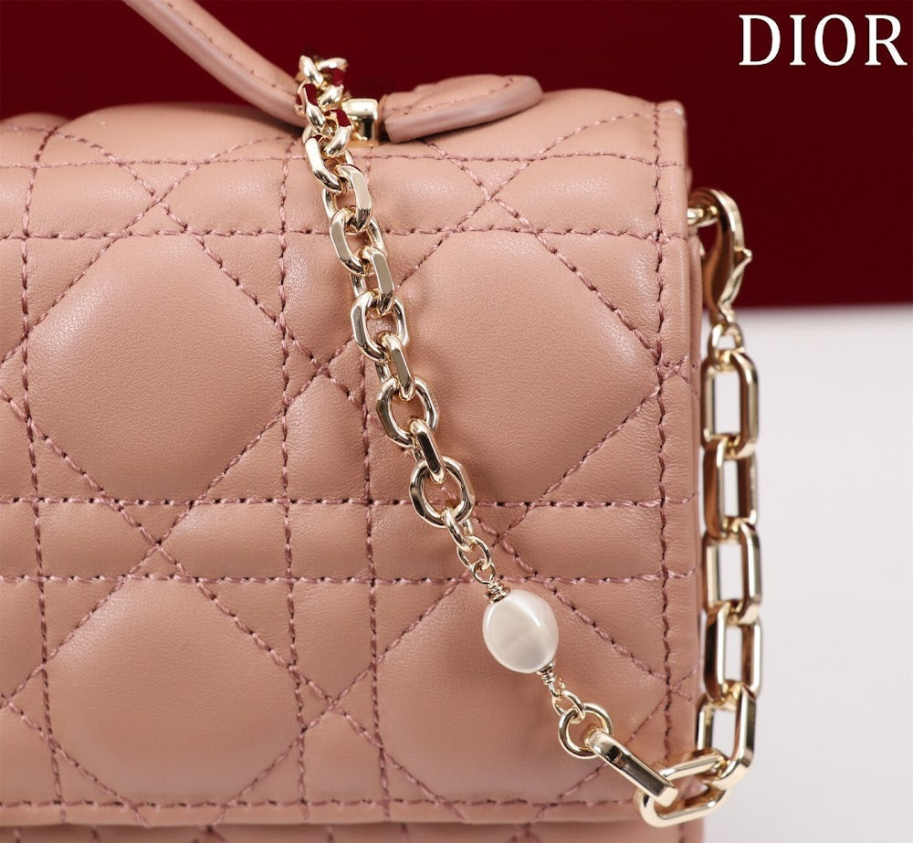 Dragons BagsDiorn Luxury Bag --116233