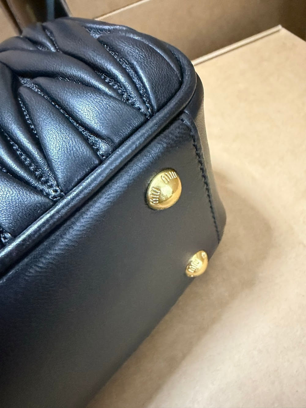 Dragons Bags Miun Miun Luxury Bag --122766