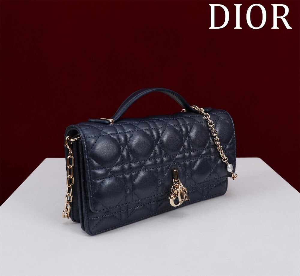 Dragons BagsDiorn Luxury Bag --116224