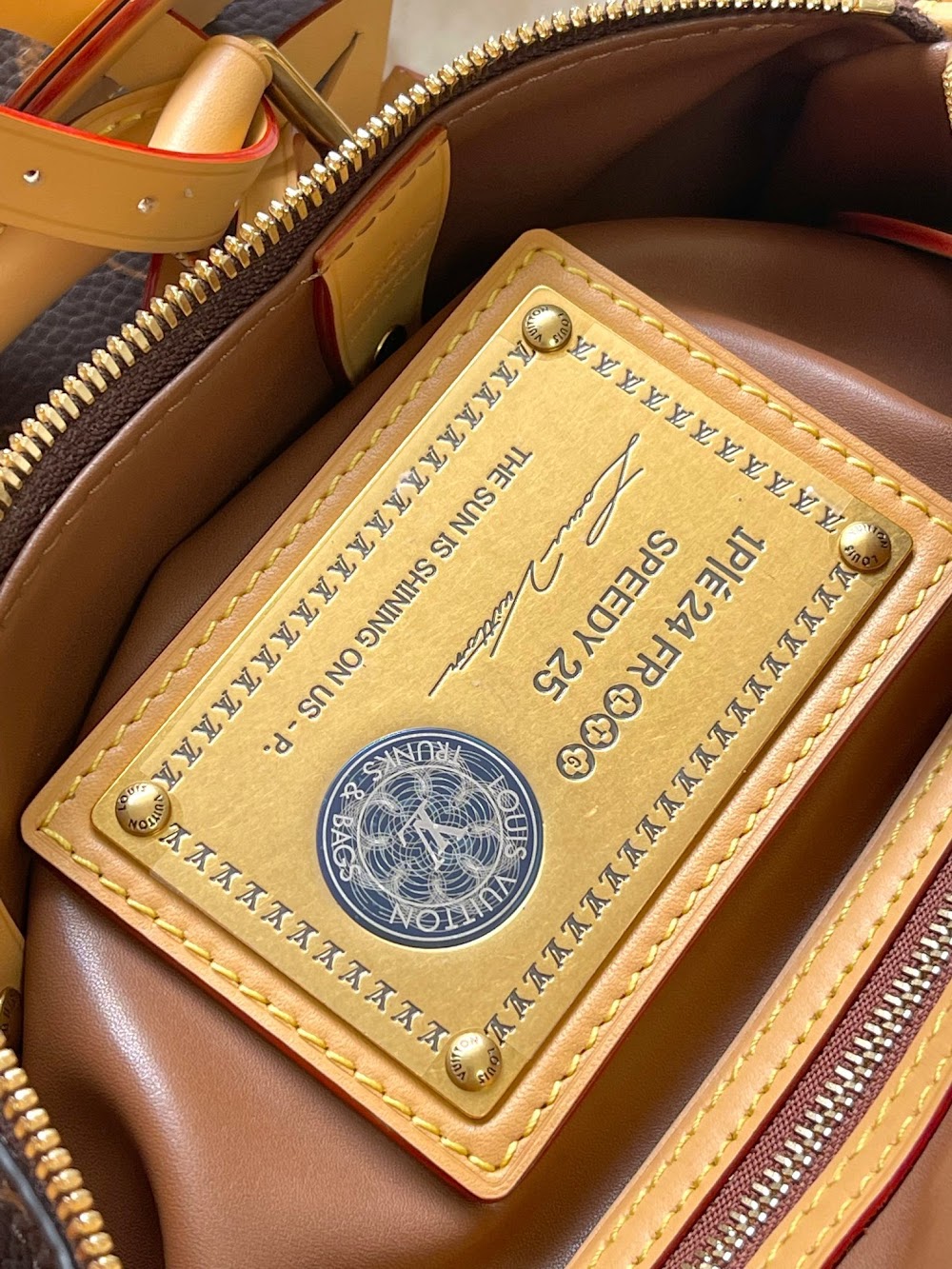 Dragons Bags ln Luxury Bag --97307
