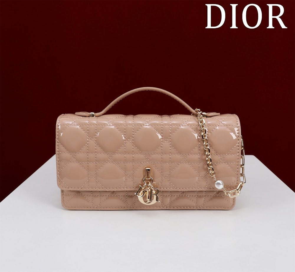 Dragons BagsDiorn Luxury Bag --116383