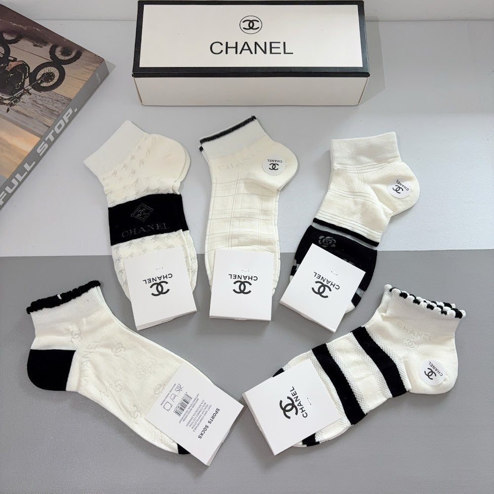Dragons Bags Premium Luxury Socks --98111
