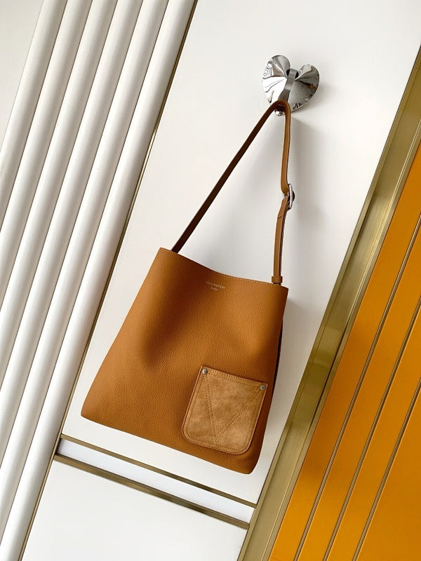 Dragons Bags ln Luxury Bag --81855