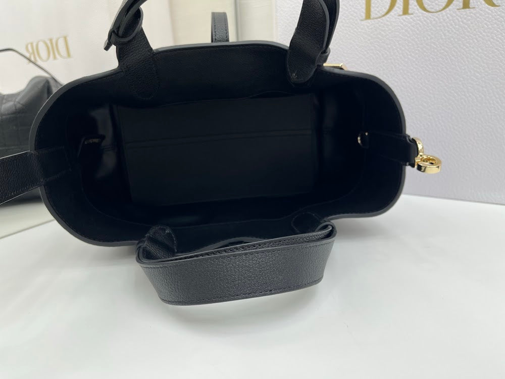 Dragons BagsDiorn Luxury Bag --115392