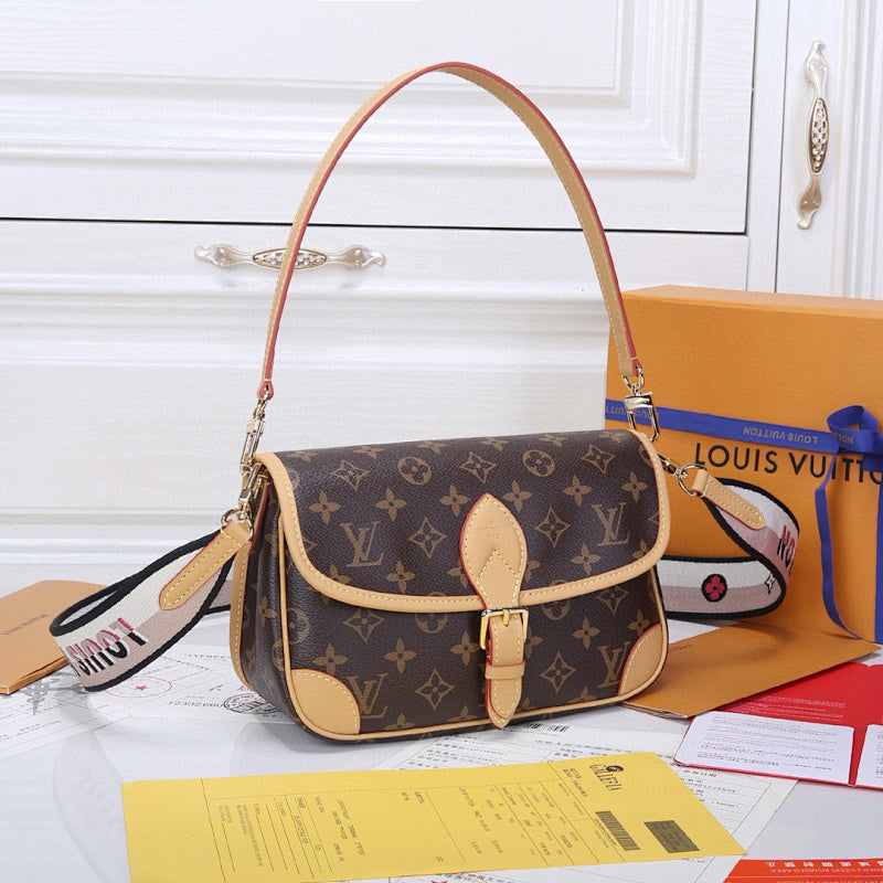 Dragons Bags ln Luxury Bag --81463