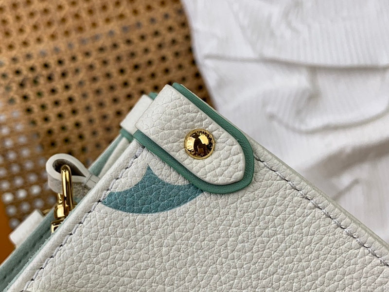 Dragons Bags ln Luxury Bag --69091