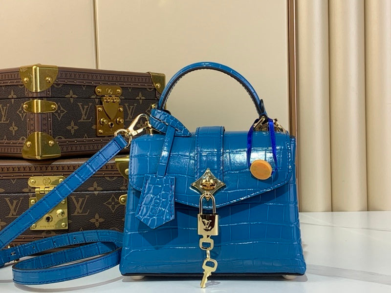 Dragons Bags ln Luxury Bag --69488