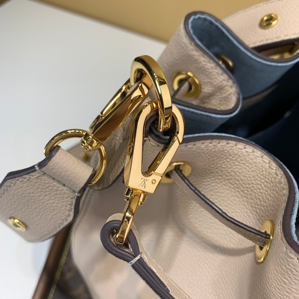 Dragons Bags ln Luxury Bag --66099