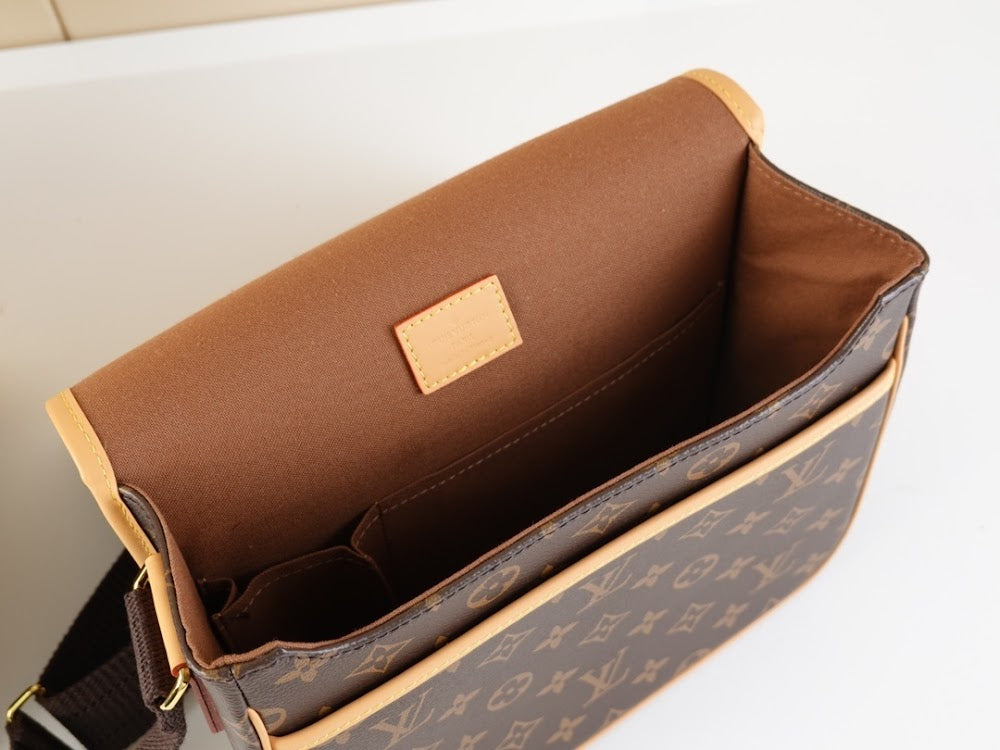 Dragons Bags ln Luxury Bag --67591