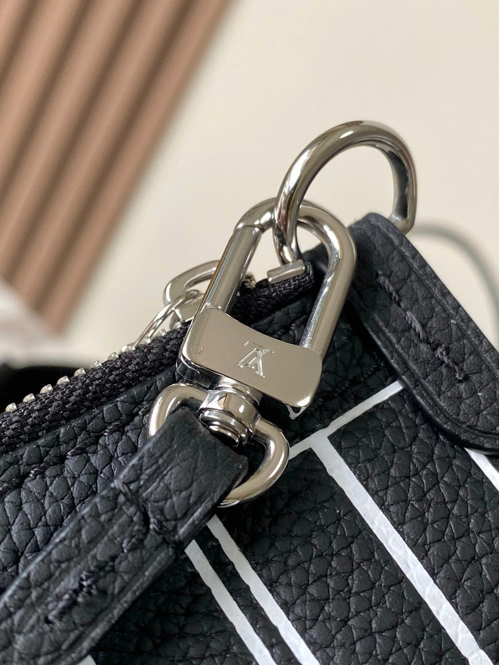Dragons Bags ln Luxury Bag --96780