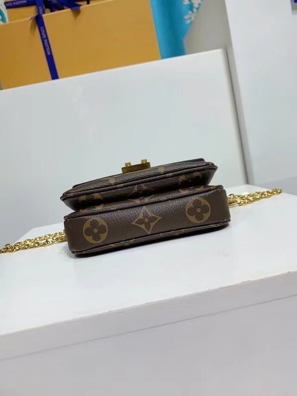 Dragons Bags ln Luxury Bag --96702