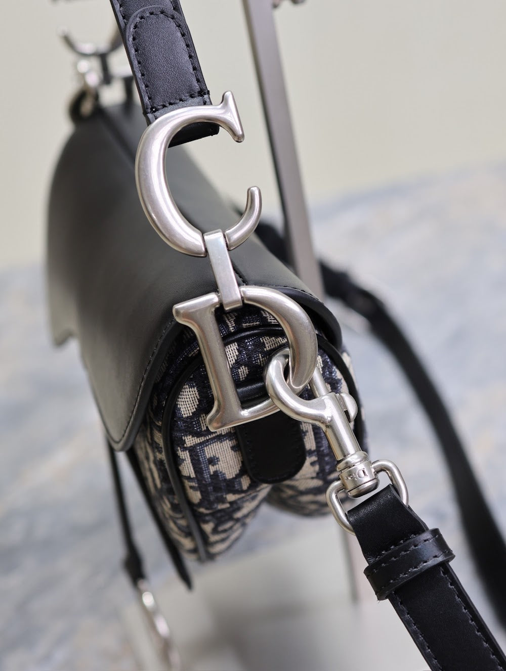 Dragons BagsDiorn Luxury Bag --115577