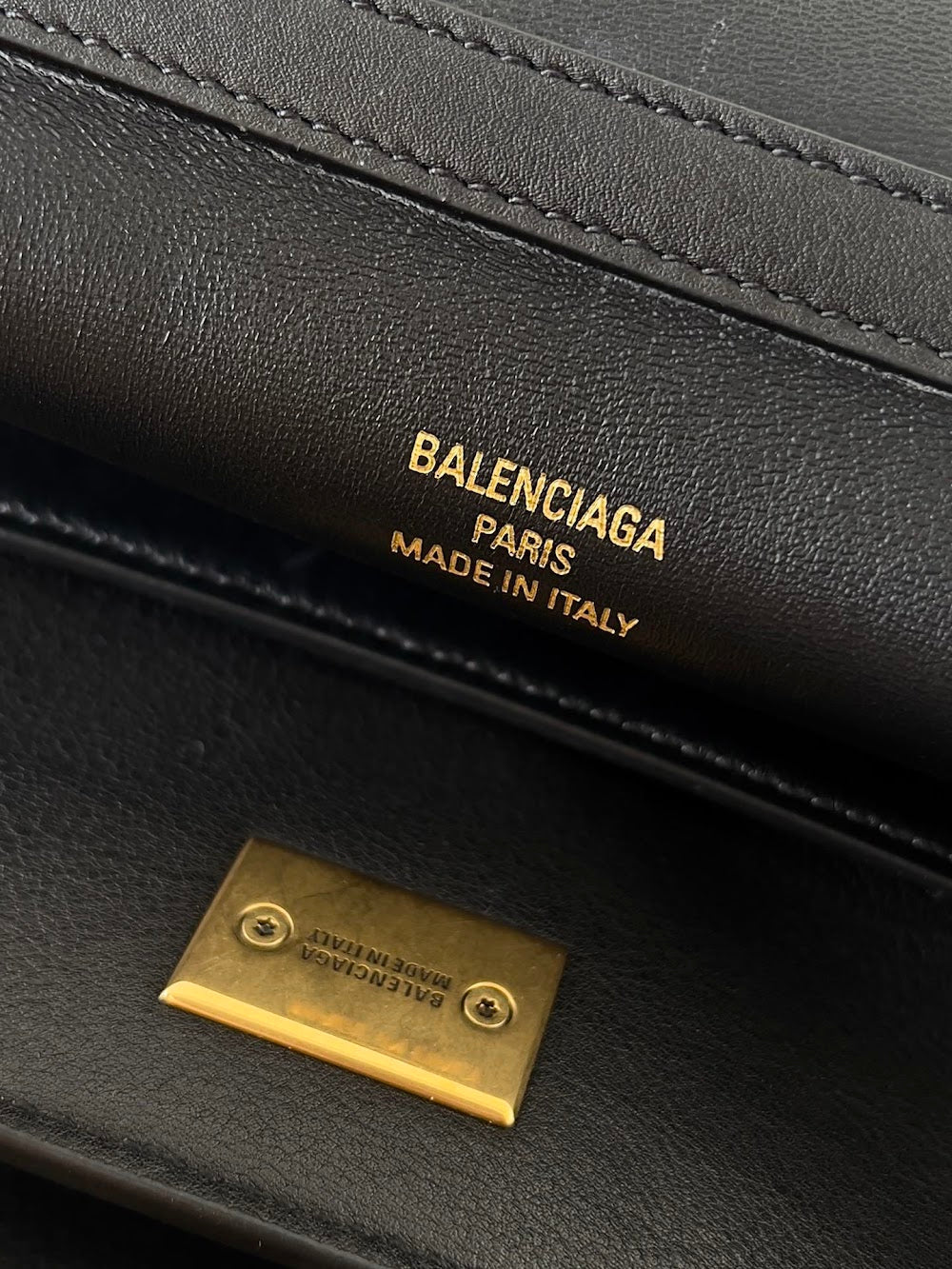 Dragons Bags Balenciaga Luxury Bag --110822